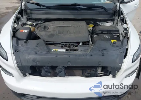 2017 Jeep Cherokee Latitude 4X4 из США, поврежденный, VIN 1C4PJMCS7HW625150